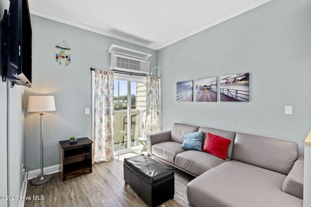 602 W Fort Macon Road 233, Atlantic Beach, NC 28512