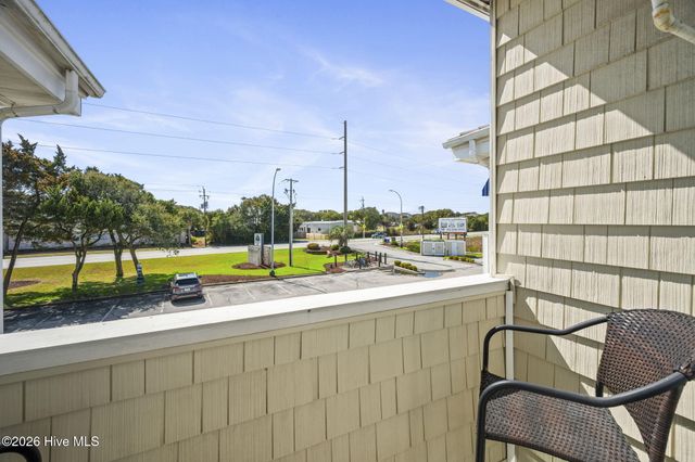 602 W Fort Macon Road 233, Atlantic Beach, NC 28512
