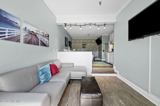 602 W Fort Macon Road 233, Atlantic Beach, NC 28512