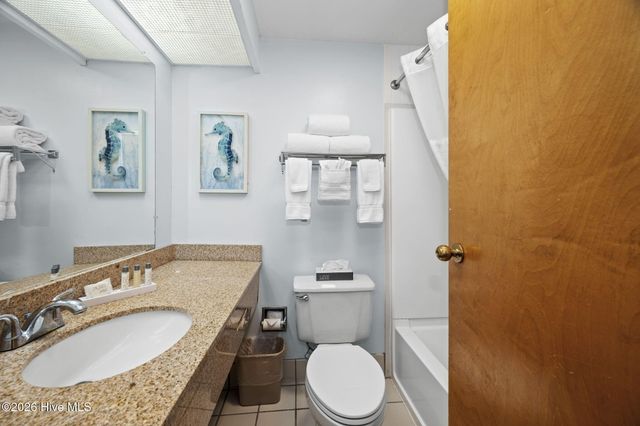 602 W Fort Macon Road 233, Atlantic Beach, NC 28512