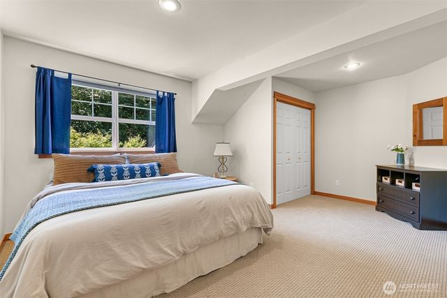 4821 Lookout Avenue, Bellingham, WA 98229