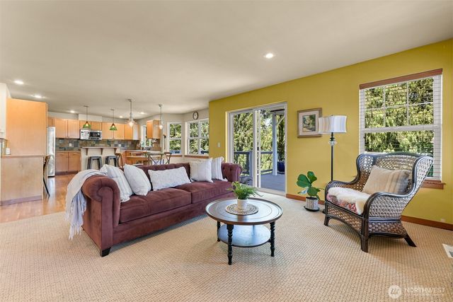 4821 Lookout Avenue, Bellingham, WA 98229