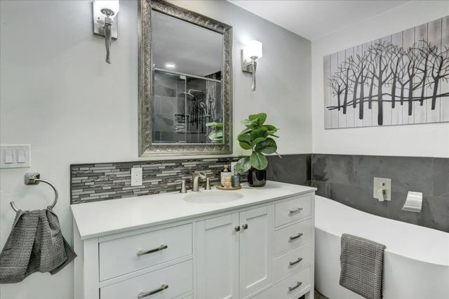 16448 Pasquale Rd, Nevada City, CA 95959