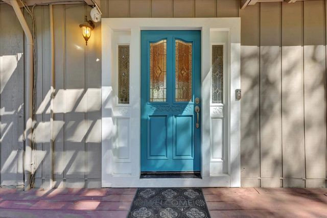 16448 Pasquale Rd, Nevada City, CA 95959