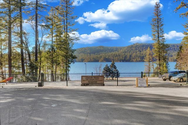 16448 Pasquale Rd, Nevada City, CA 95959