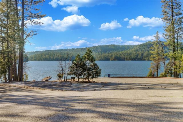 16448 Pasquale Rd, Nevada City, CA 95959