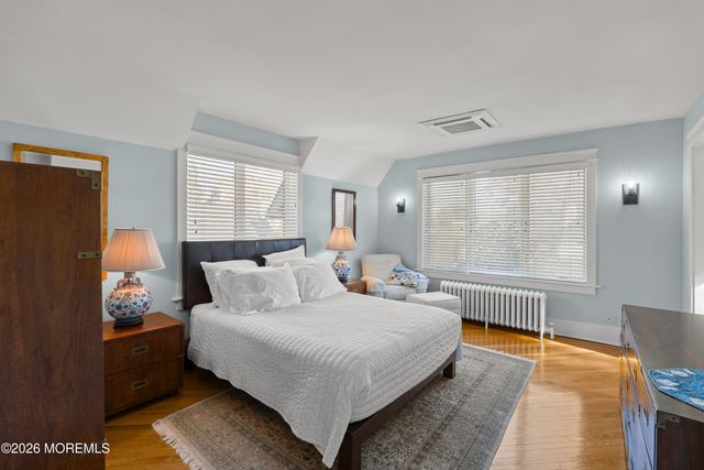 3 Monmouth Avenue, Rumson, NJ 07760