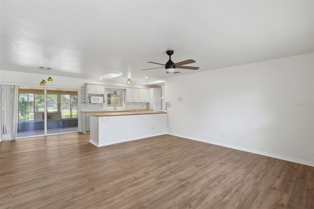 11626 75TH AVENUE, Seminole, FL 33772