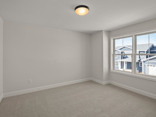 25 Mabel Way, South Burlington, VT 05403