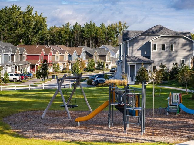 25 Mabel Way, South Burlington, VT 05403