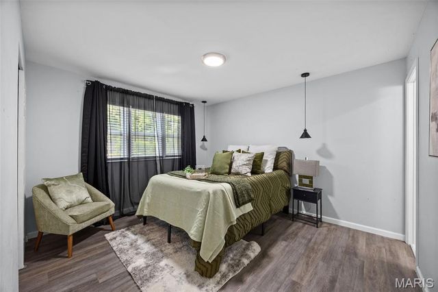 3985 Fairway Drive, Florissant, MO 63033