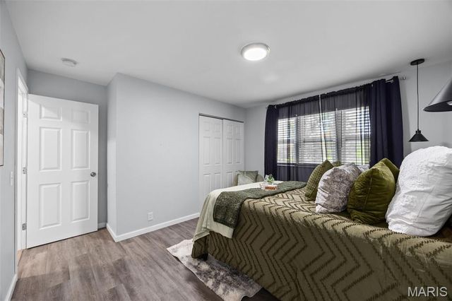 3985 Fairway Drive, Florissant, MO 63033