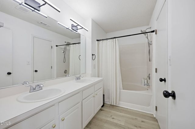 105 N Honey Springs, Fuquay Varina, NC 27526