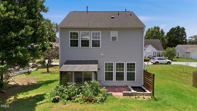 105 N Honey Springs, Fuquay Varina, NC 27526