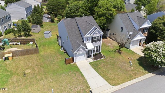 105 N Honey Springs, Fuquay Varina, NC 27526