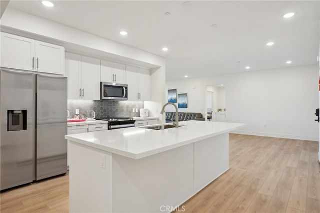 16123 Dawn Way 303, Tustin, CA 92872