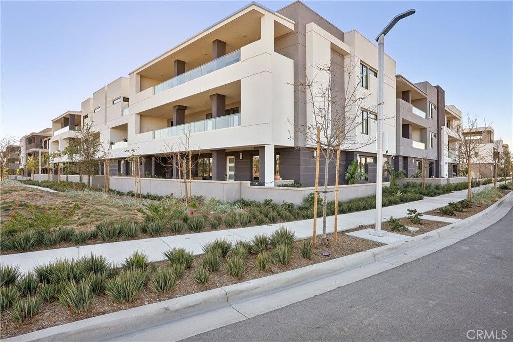 16123 Dawn Way 303, Tustin, CA 92872