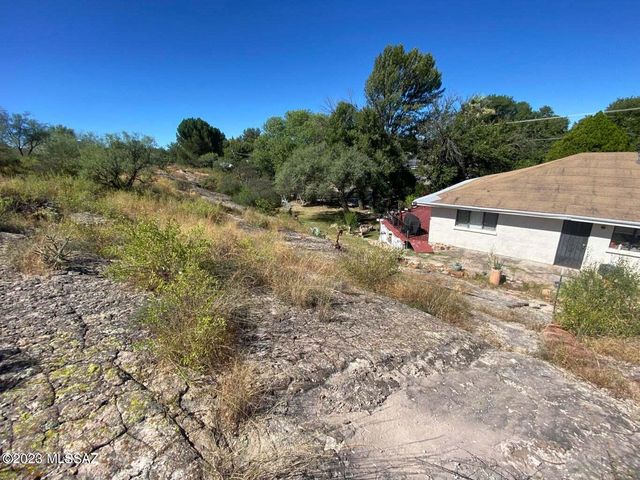 814 N Perkins Avenue, Nogales, AZ 85621