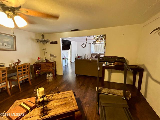 814 N Perkins Avenue, Nogales, AZ 85621