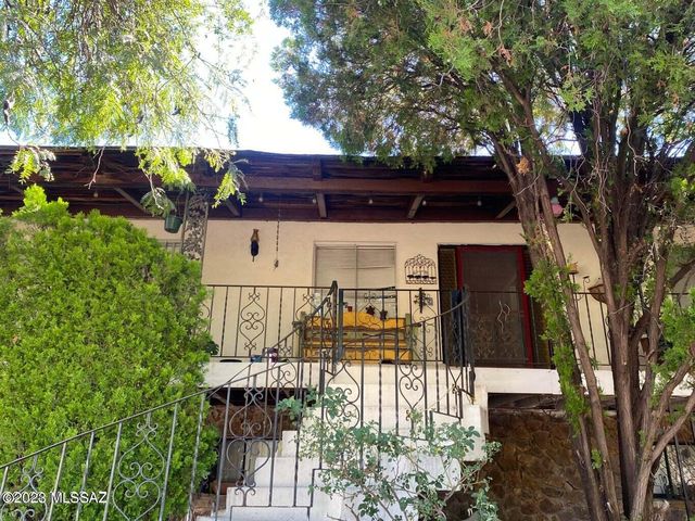 814 N Perkins Avenue, Nogales, AZ 85621