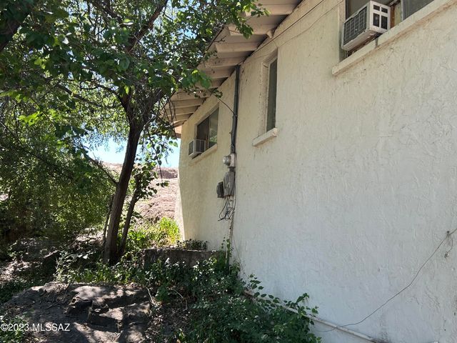 814 N Perkins Avenue, Nogales, AZ 85621