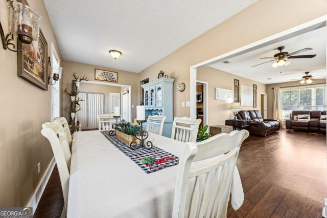 201 Colonial Way, Folkston, GA 31537