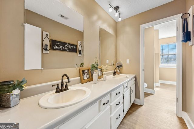 201 Colonial Way, Folkston, GA 31537