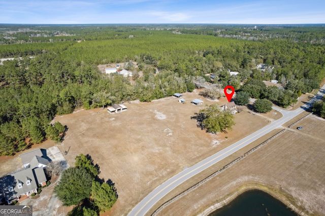 201 Colonial Way, Folkston, GA 31537