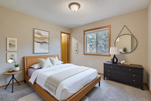 19289 Denver Court NW, Elk River, MN 55330