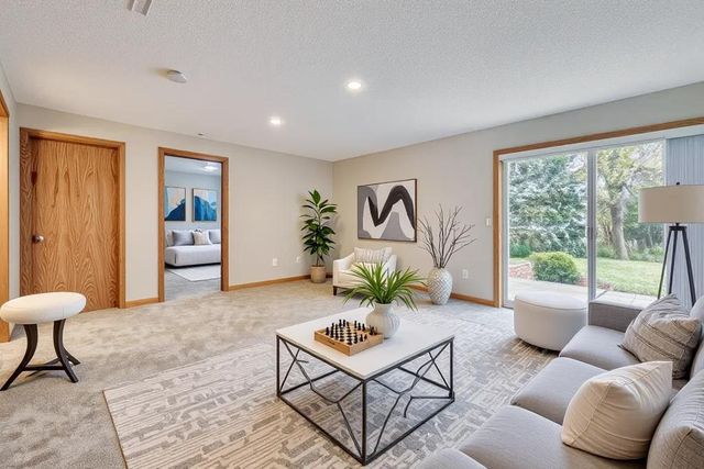 19289 Denver Court NW, Elk River, MN 55330