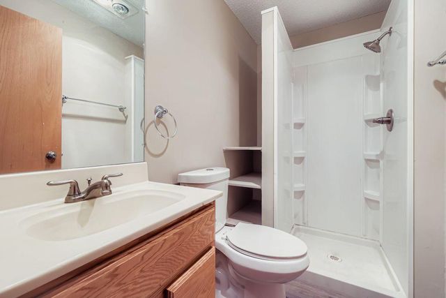 19289 Denver Court NW, Elk River, MN 55330