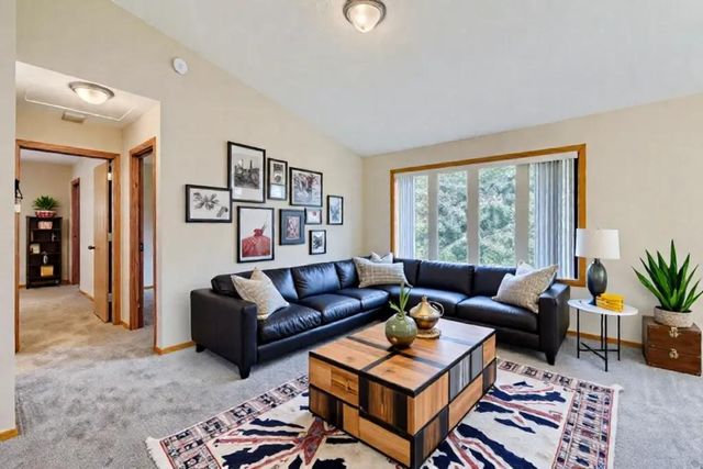 19289 Denver Court NW, Elk River, MN 55330