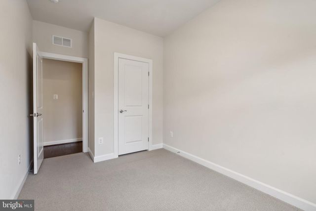 3164 VIRGINIA BLUEBELL CT, Fairfax, VA 22031