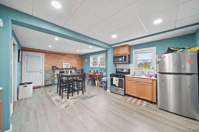 842 Burr Street, Adrian, MI 49221