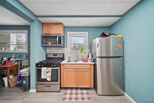 842 Burr Street, Adrian, MI 49221