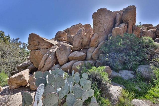 Desert View Tower & 3 Homes, Jacumba, CA 91934