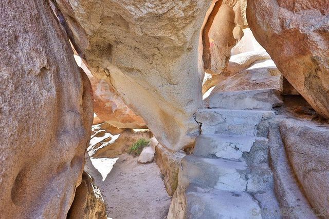 Desert View Tower & 3 Homes, Jacumba, CA 91934
