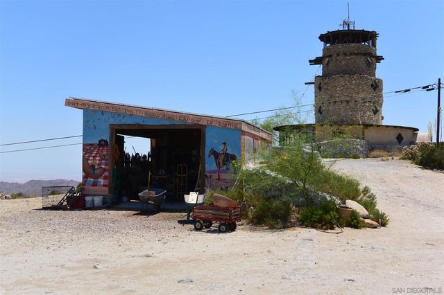 Desert View Tower & 3 Homes, Jacumba, CA 91934