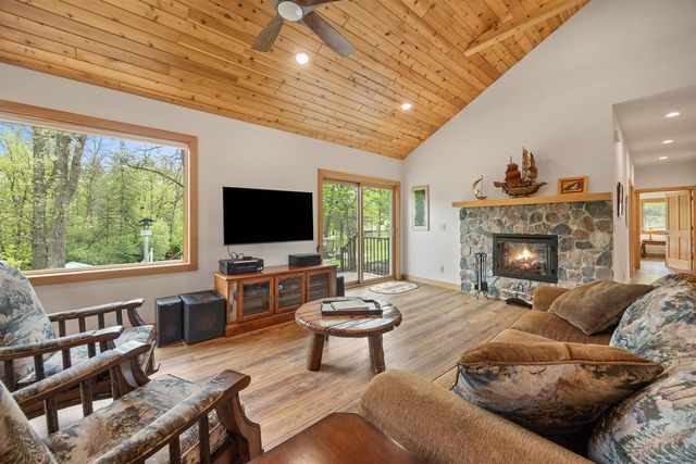 E1829 RURAL ROAD, Waupaca, WI 54981