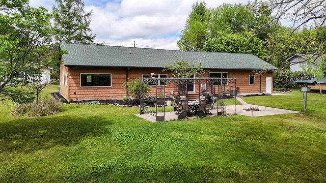 E1829 RURAL ROAD, Waupaca, WI 54981