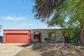 7420 N Oliver Avenue, Tucson, AZ 85741
