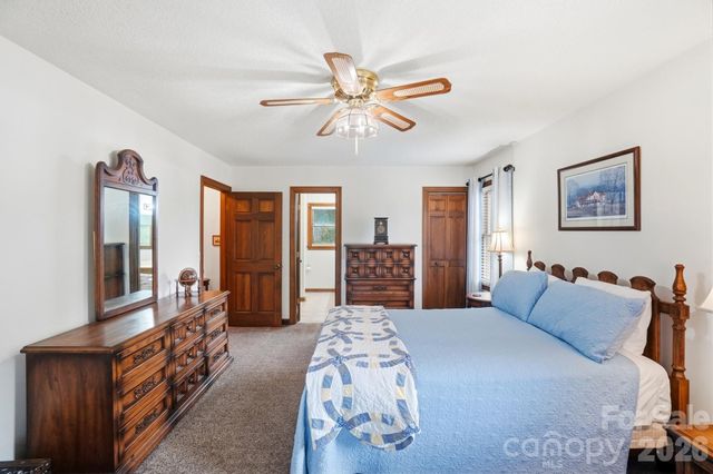 804 Mcgregor Drive NE, Concord, NC 28025