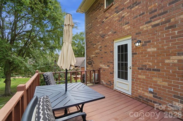 804 Mcgregor Drive NE, Concord, NC 28025