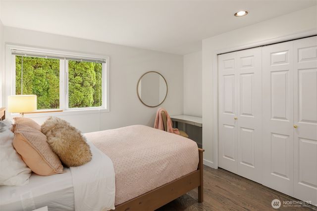 10330 NE 151st Place, Bothell, WA 98011