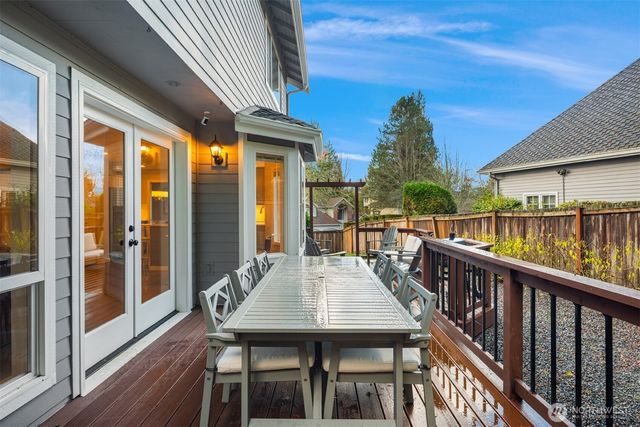 10330 NE 151st Place, Bothell, WA 98011