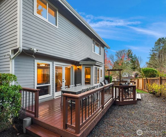 10330 NE 151st Place, Bothell, WA 98011