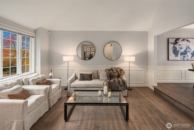 10330 NE 151st Place, Bothell, WA 98011