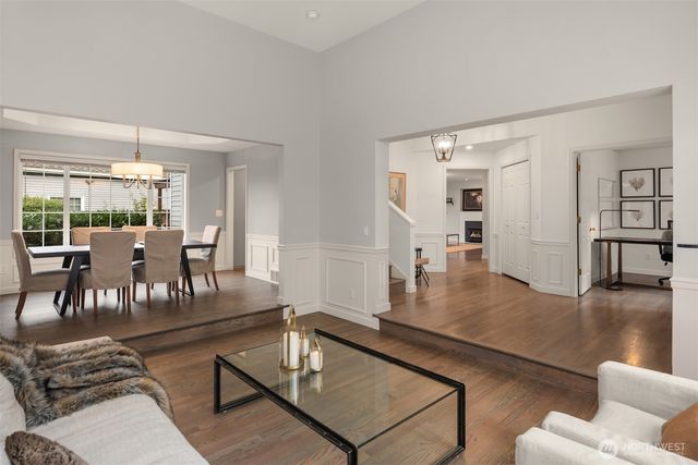 10330 NE 151st Place, Bothell, WA 98011