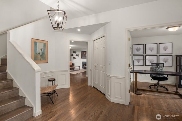 10330 NE 151st Place, Bothell, WA 98011