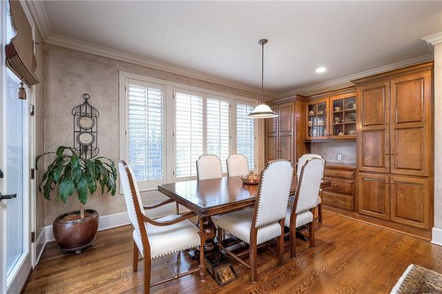 10804 W 141st Street, Overland Park, KS 66221